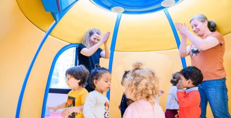 Les bulles musicales, un espace multisensoriel pour les enfants