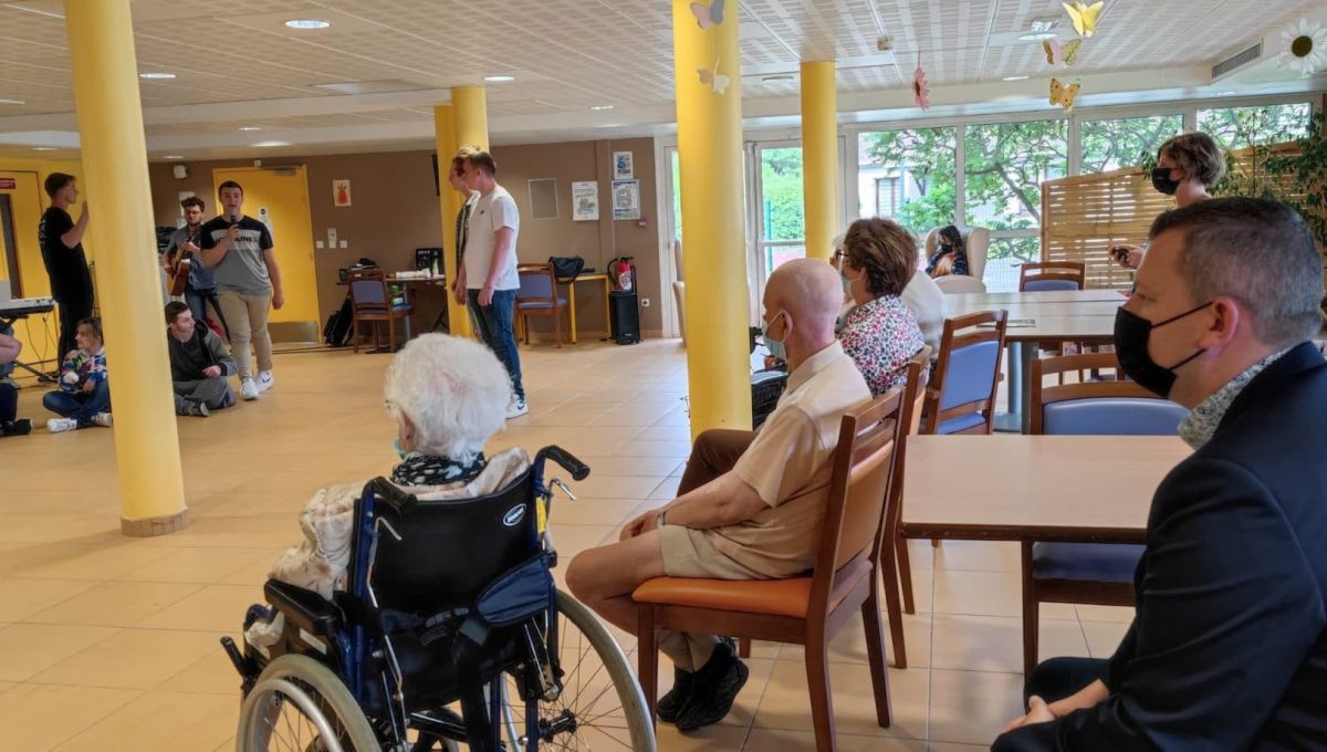 ECOLE_EHPAD_2.jpg