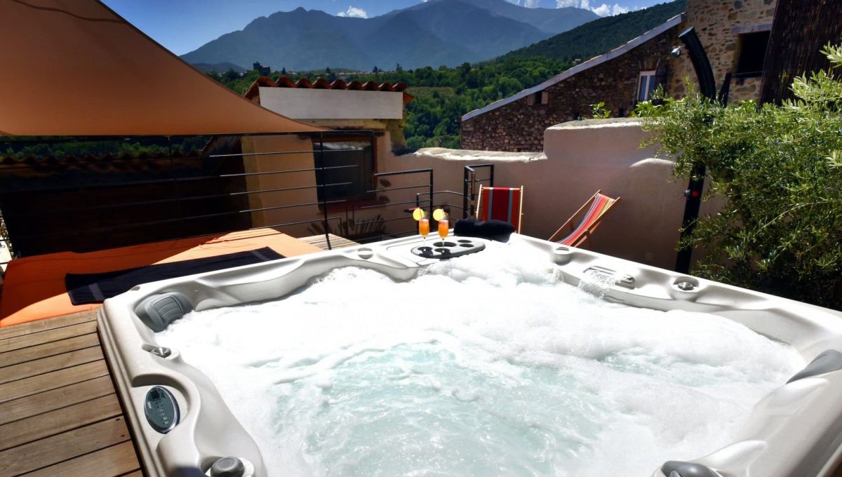 El_capoll_d_Arria_jacuzzi_PO.jpeg
