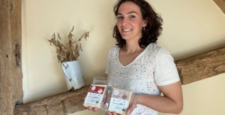 Éloïse Quinton - La ferme Les Petits Evaurys - Photo AirZenRadio
