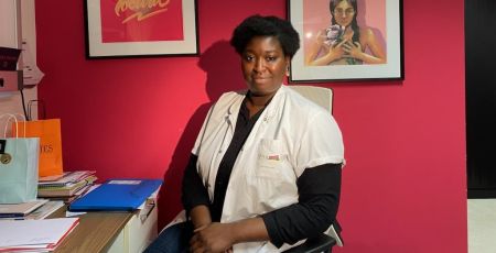 Le Docteur Aïcha N'Doye, chirurgienne à la Polyclinique Bordeaux Nord Aquitaine