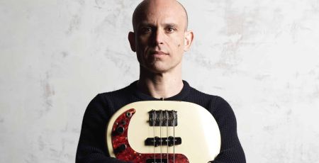 « Seules les vagues » un EP entre chant et basse