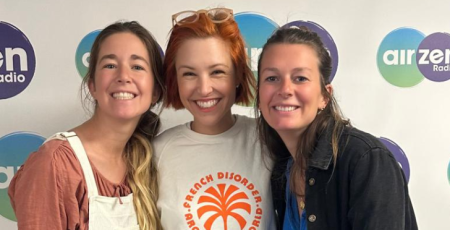 Les Frangines et Natasha St Pier à Airzen Radio