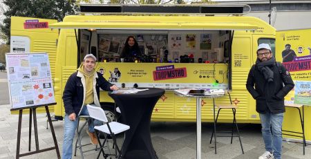TruckNews TropMytho : un camion pour éduquer à l’information