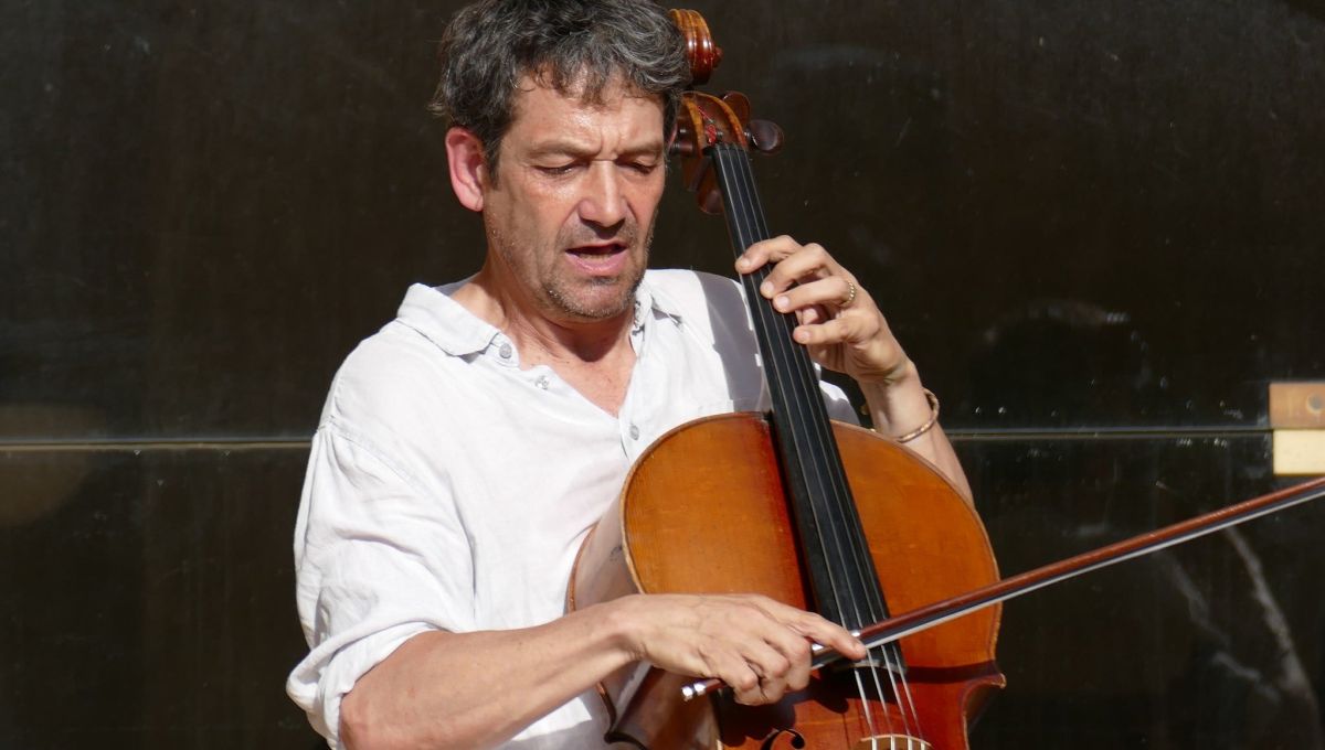 MARC_LAURAS_PHOTO.JPG