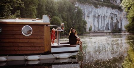 Ma parenthèse flottante Lot bateau cabane