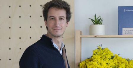 Monsieur Marguerite aime les fleurs de France