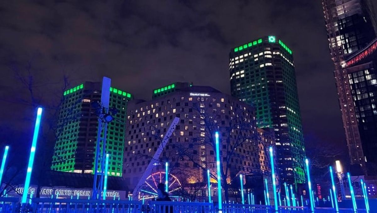 Montréal by night.