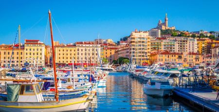 Marseille : des boudins de cheveux pour dépolluer le Vieux-Port