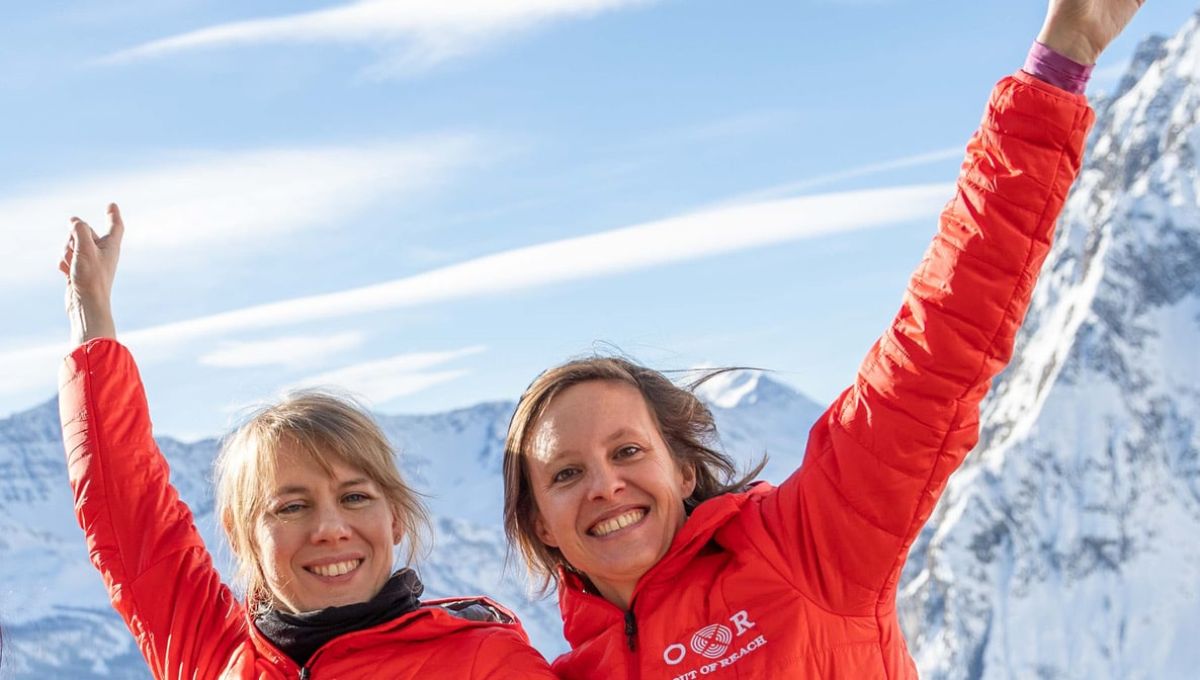 Out_of_the_Reach_Felicie_Royol_et_Sandrine_Gaussein-Casanova_Chamonix_02_-_copie.jpeg