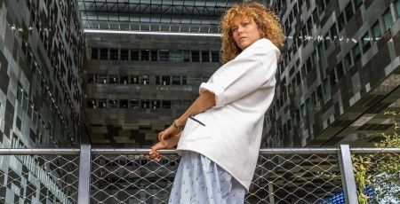 Hamza est devenu styliste, il mélange les genres et les arts Passion du Fil
