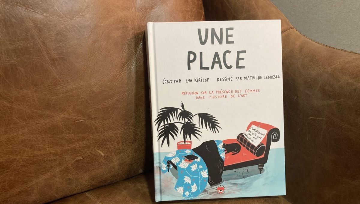 "Une Place" écrit par Eva Kirilof. Photo AirZen Radio