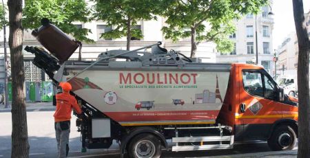 Camion de l'entreprise Moulinot