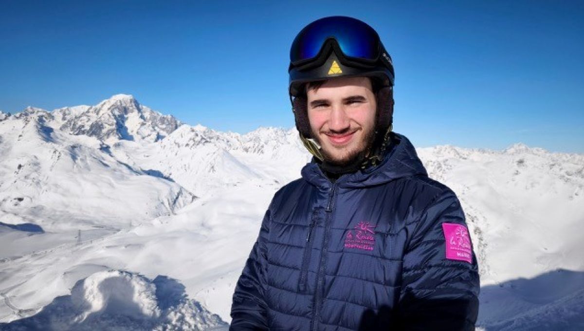 A Montvalezan, Hamza est chargé de bonheur auprès des ainés