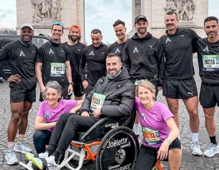 À travers des exploits sportifs, Kulmine veut rendre l’impossible accessible