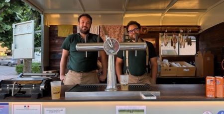 Alsace : un troquet itinérant pour recréer du lien dans les villages