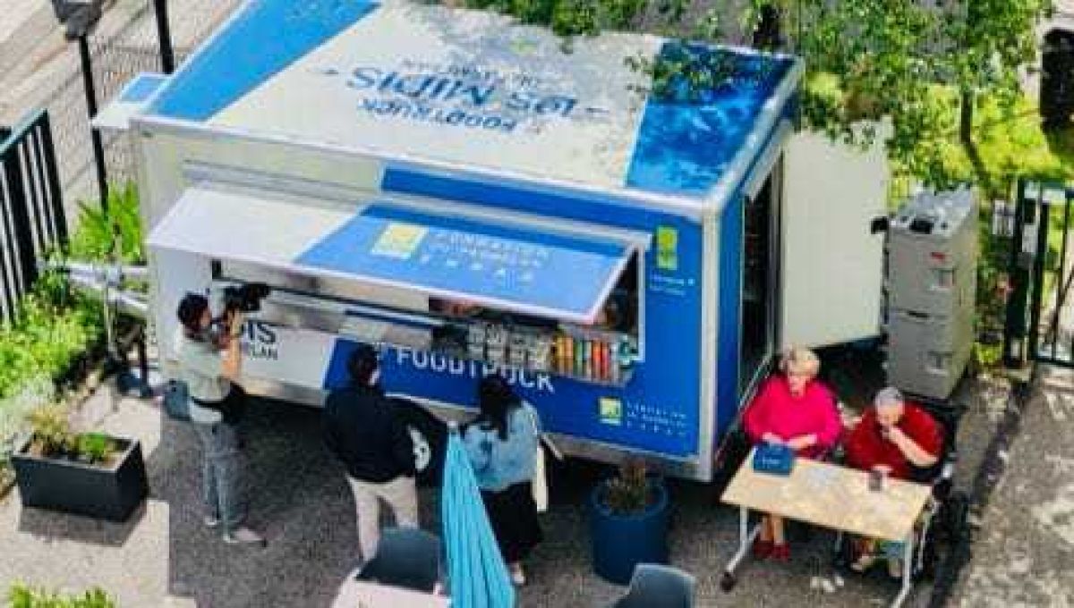 Annecy : Un food truck pour créer du lien entre le quartier et l’EHPAD