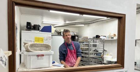 Ariège : à Foix, le Pain de Fafa est une boulangerie sans vendeur