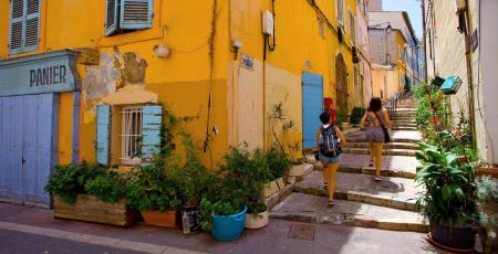 Marseille : Un LGBTour pour découvrir la cité phocéenne autrement
