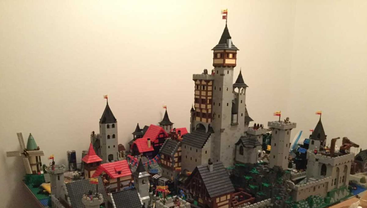 Avec sa société Anima’brique, Florian vit de sa passion pour les legos