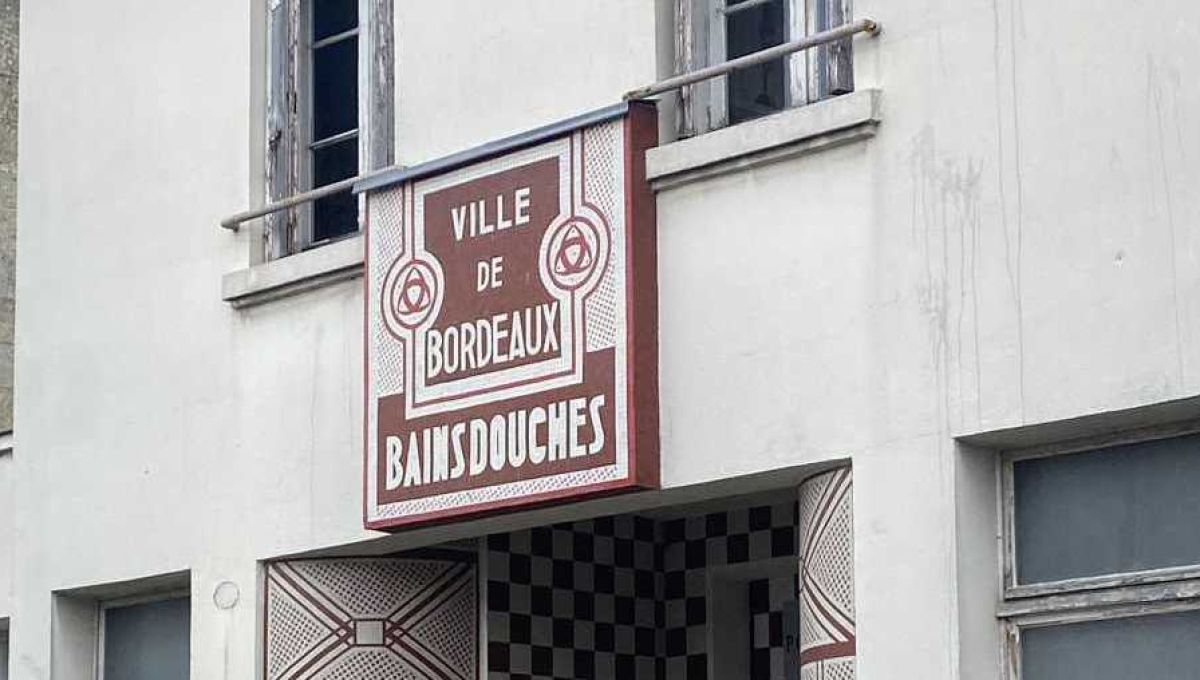Balade urbaine dans un ancien quartier ouvrier à Bordeaux 