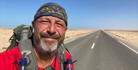 Gaétan Bohler, le Monsieur sourire qui marche pour le bonheur