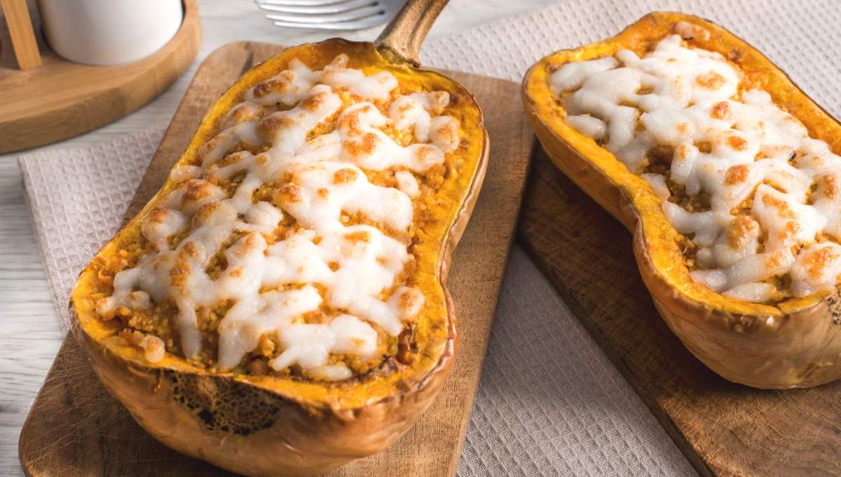 Butternut farcie au chèvre et aux noisettes
