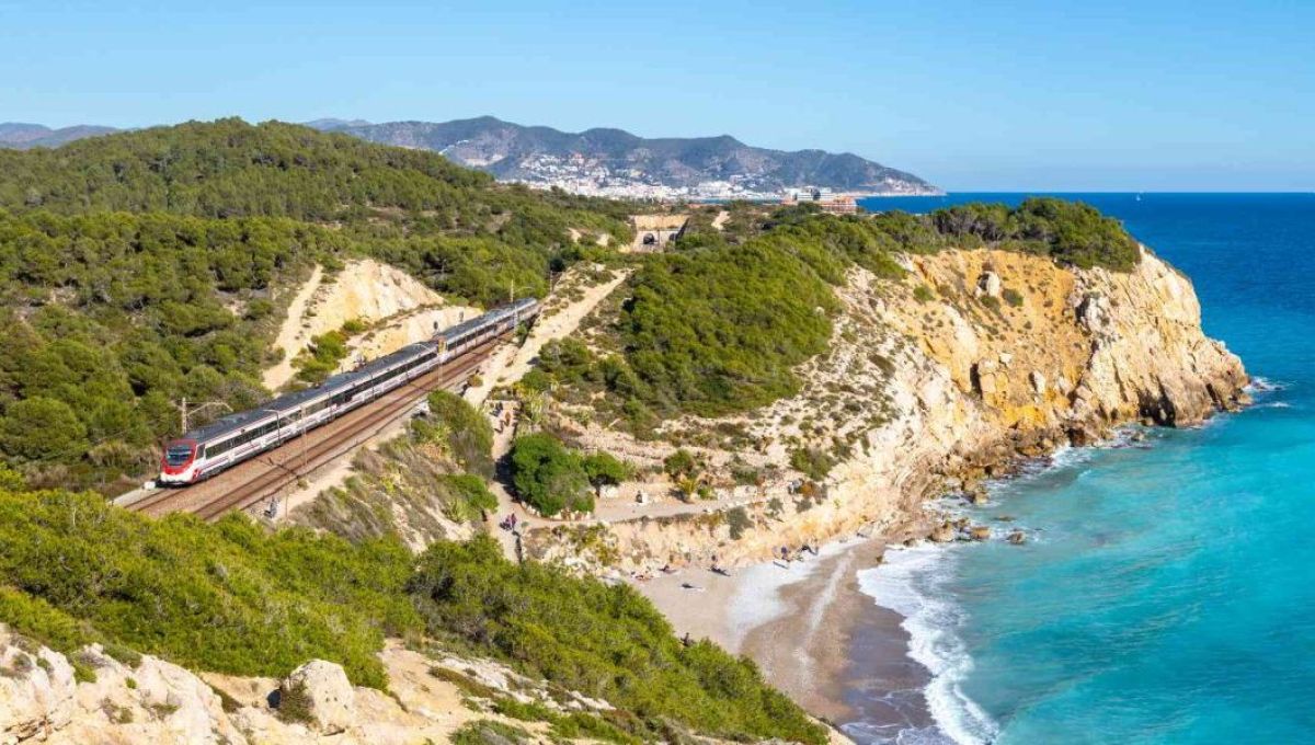 Cet été, « Et si on rentrait au bled en train ? » avec Nassira El Moaddem