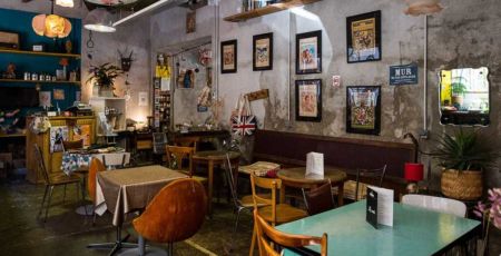 Chambéry : La Forge des Halles mêle boutique, brocante et resto végé