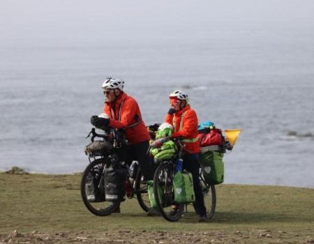 En couple, ils se lancent dans un tour du monde à vélo pour changer de vie