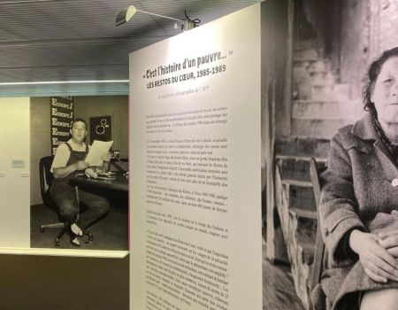 Exposition : “C’est l’histoire d’un pauvre” retrace 40 ans des Restos du Cœur