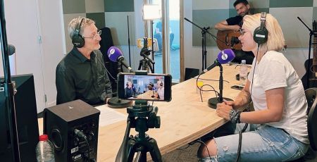 la chanteuse Stéphane est l'invitée d'AirZen Radio