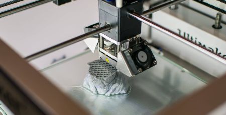 Marseille : elle fabrique des objets de déco en matériaux biosourcés