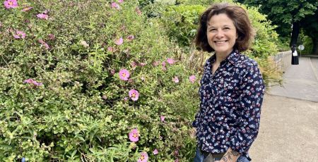 « La puissance discrète des fleurs », la déclaration de Réjane d’Espirac