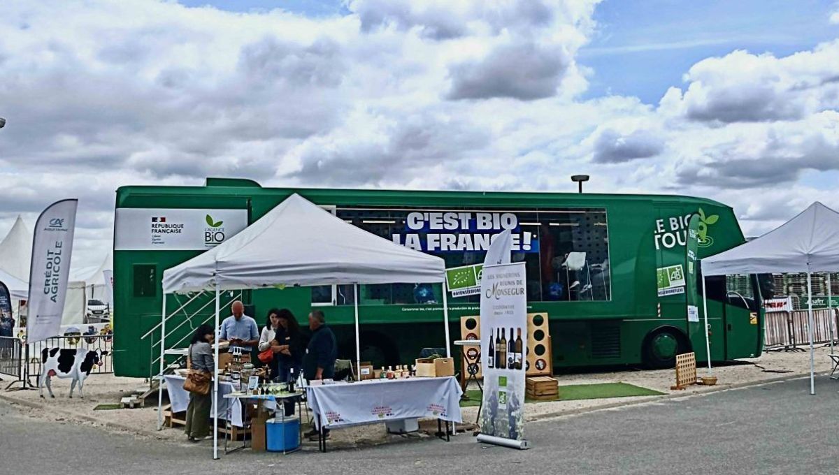 Le Bio Bus en tournée, c’est l’agriculture biologique par le rire et le jeu