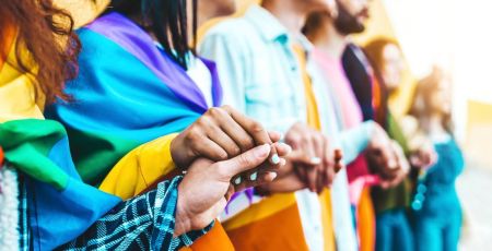 LGBT : Un an après son lancement, bilan positif pour la plateforme d’écoute Léia