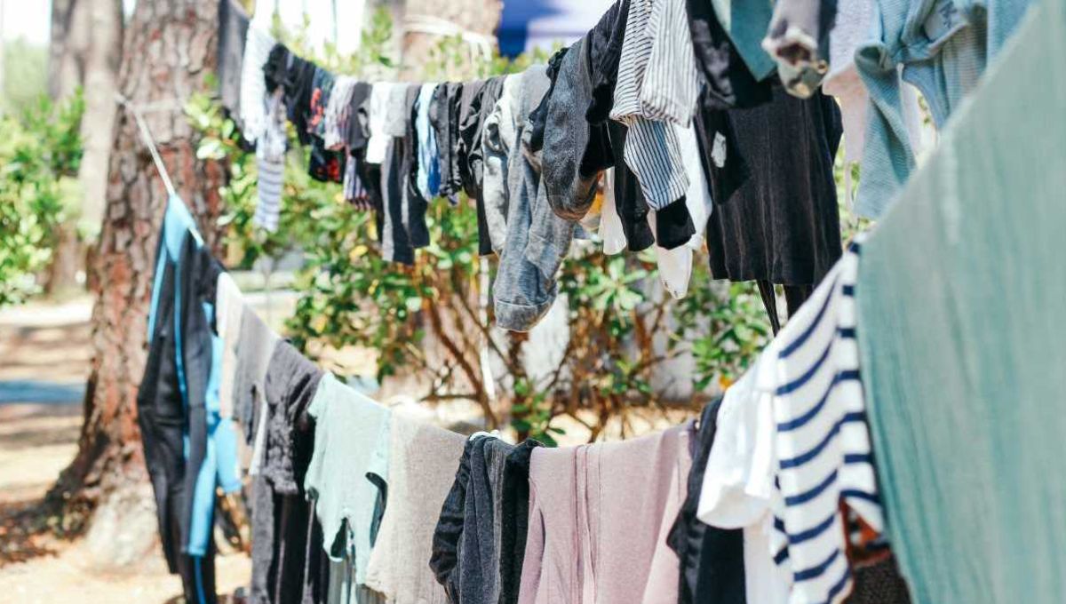 Linge étendu sur un fil