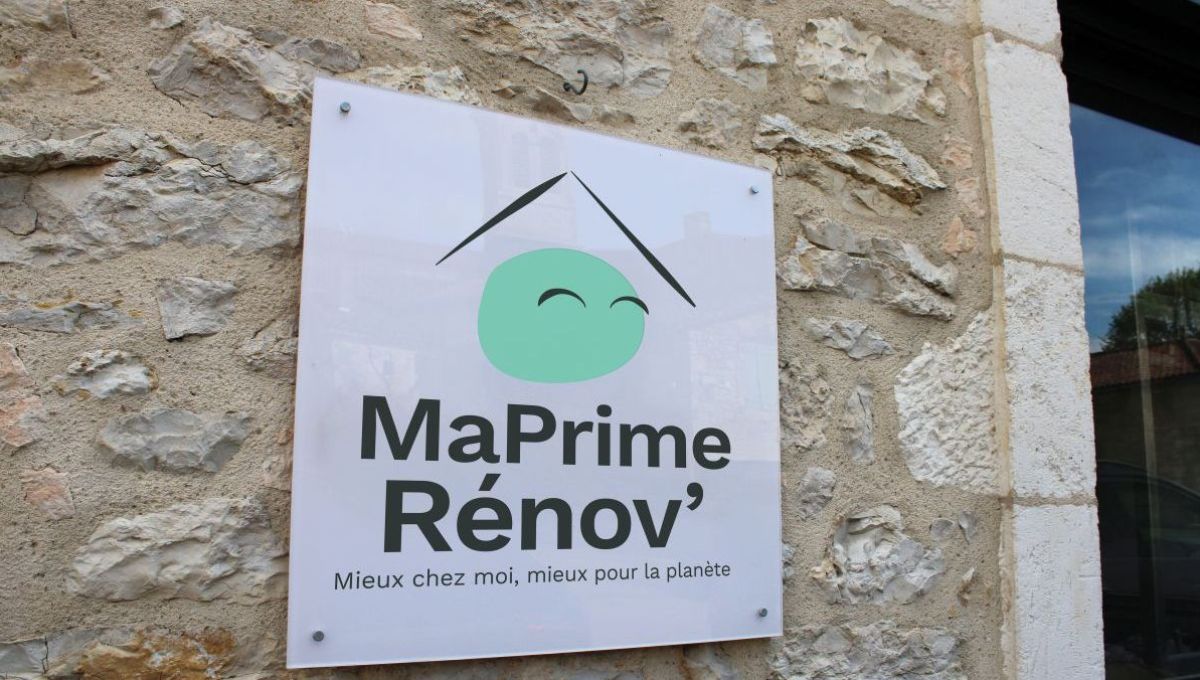 Une plaque MaPrimeRénov'