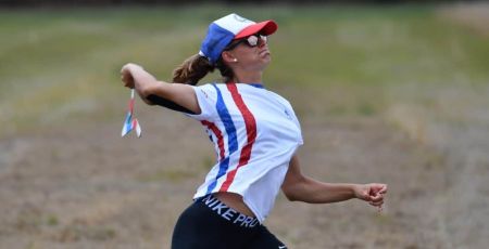 Marie Appriou Double Championne de Boomerang