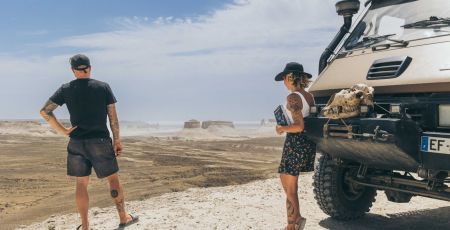 Parcourir la route de la Soie en couple à bord d’un 4x4 réaménagé
