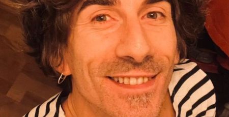 Nicolas Liorel : le coiffeur engagé qui sublime l’âme et les cheveux