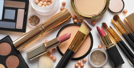 Différents produits cosmétiques