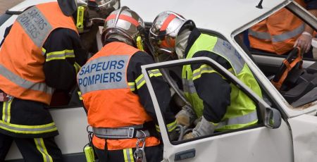 pompiers sur accident de la route - 20