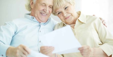 Ecrire des lettres pour lutter contre l’isolement des personnes âgées