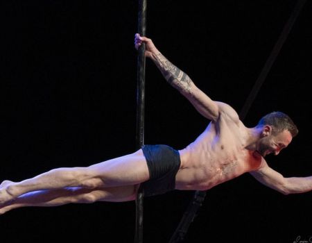 Rémi Robardet, champion de France de pôle dance sportive en amateur