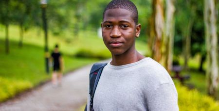 Etudiant campus formation environnement