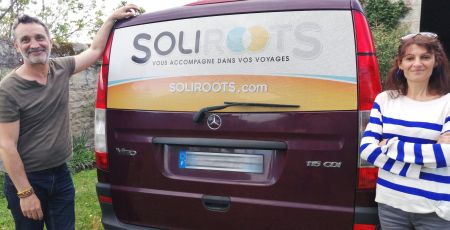 Soliroots plateforme de services pour voyager Nomade