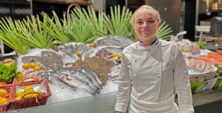 Sonia Bichet, Meilleur Ouvrier de France Poissonnier 2023 - Photo Air Zen Radio