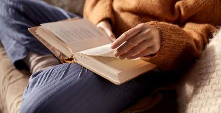 Subvocalisation : faites-vous partie deFEmme qui lit - crédit photoi : Syda Productions via Adobe Stock