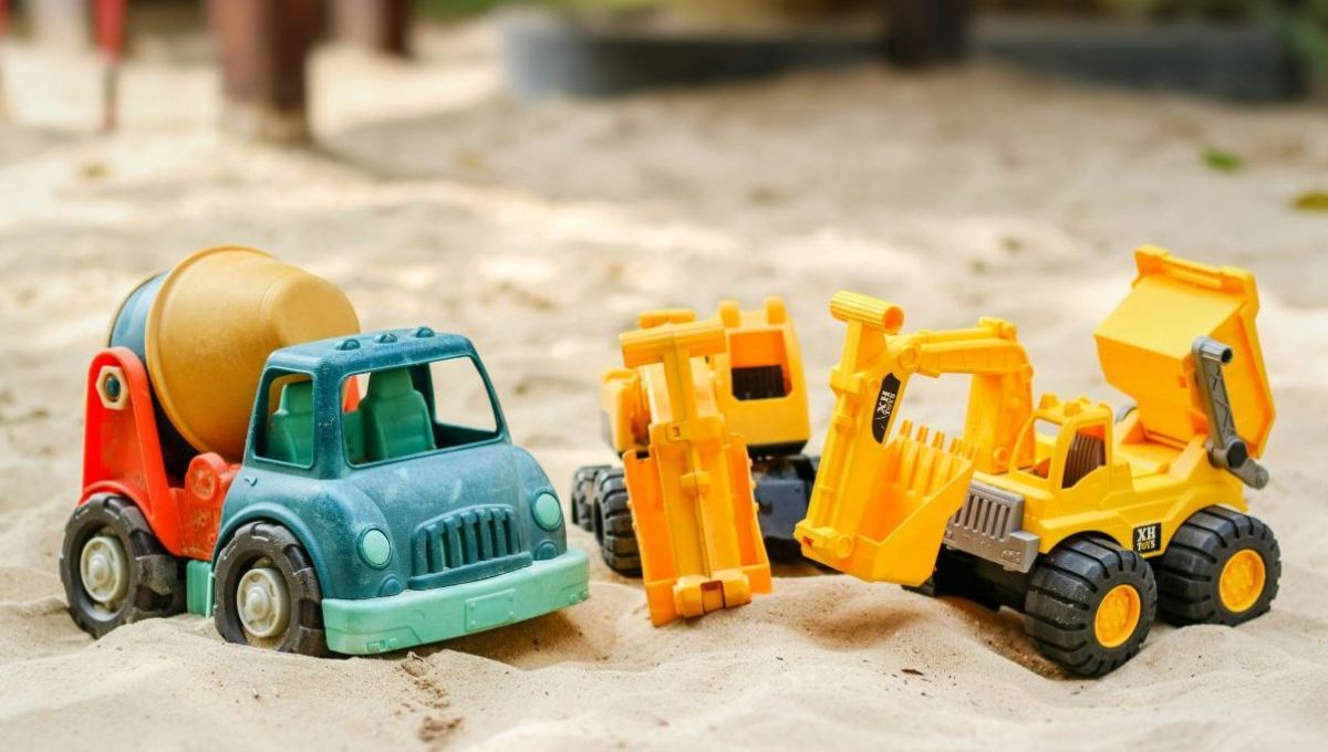Jouets, petits camions